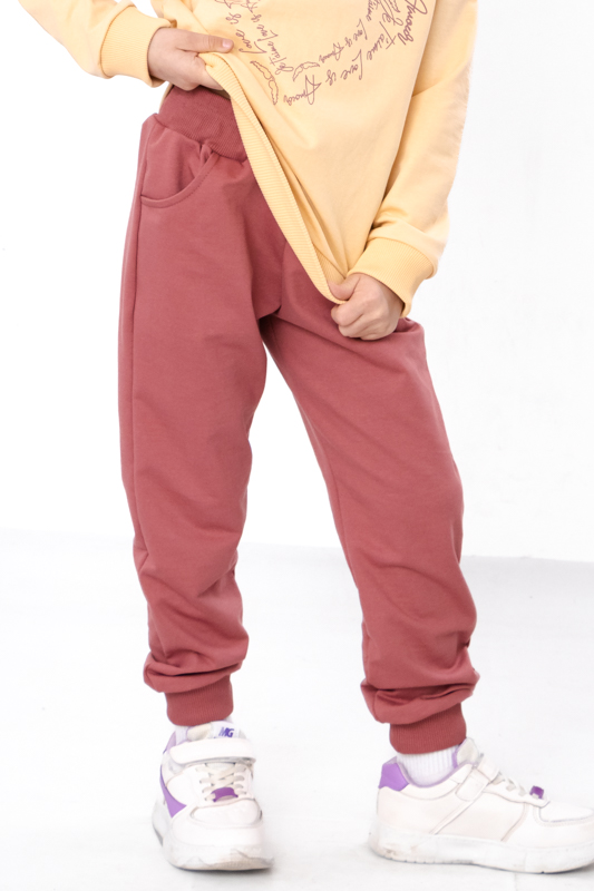 Костюм для дівчинки